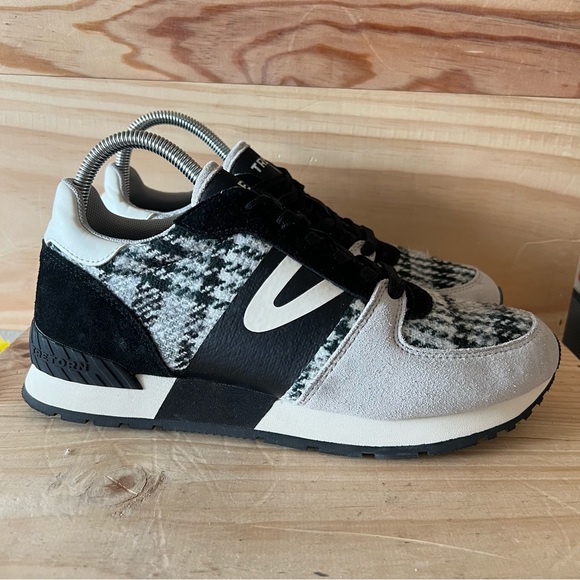 Tretorn Loyola 2 Sneakers in Black and White Tweed size 10.5 - Picture 3 of 15